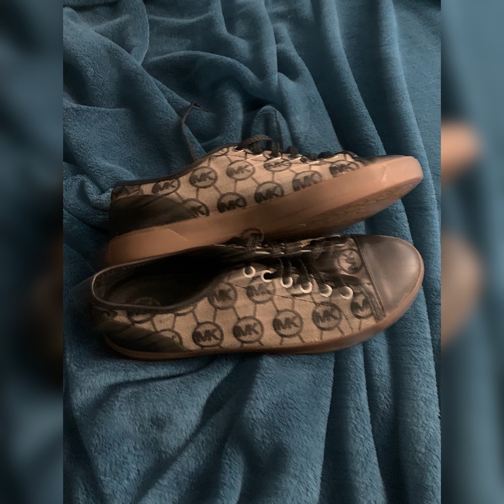 Womens MICHAEL KORS Flat sneakers Sz 7.5 - Picture 7 of 8